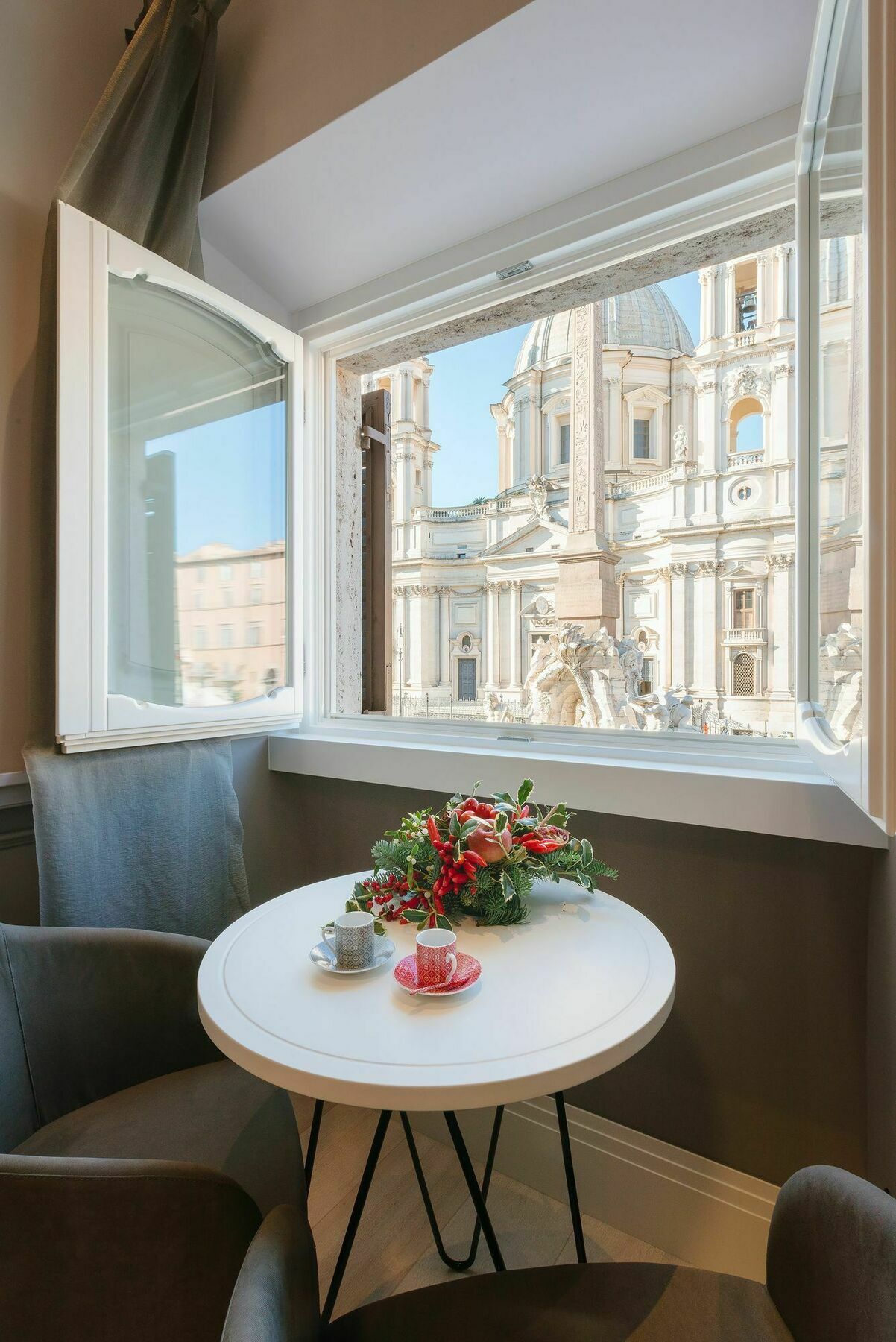 Rhea Silvia Luxury Navona 2*